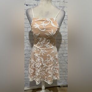 City Triangles Sequin Brocade Overlay High Low Dress Nude White Size 2